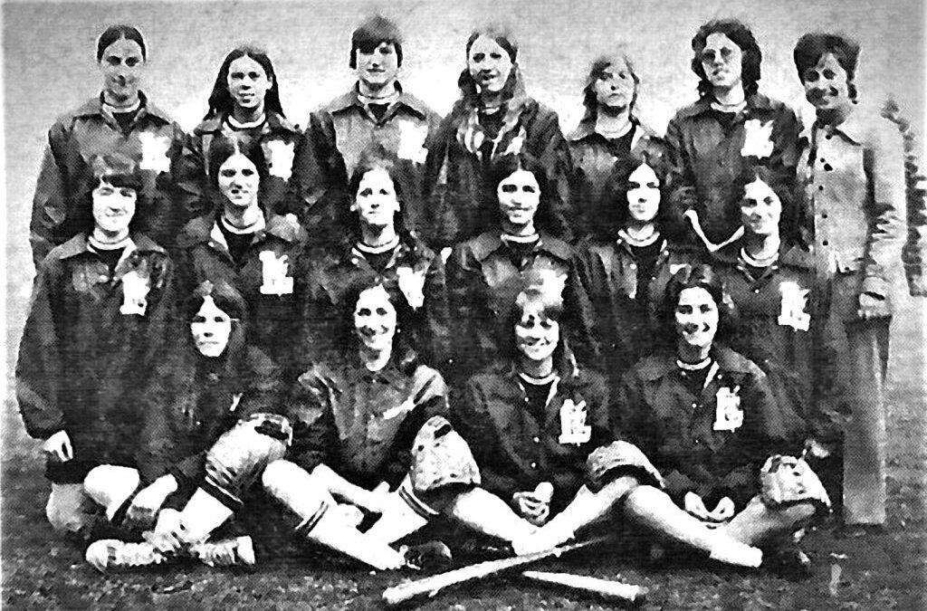 1974 Softball Team